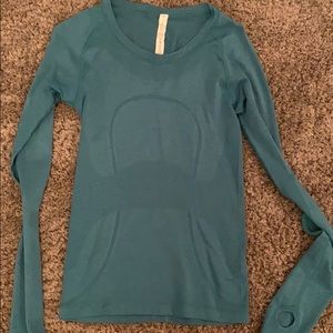 Lululemon long sleeve
